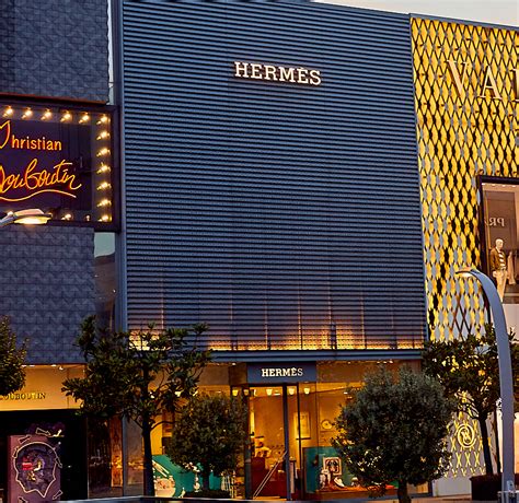 hermes store in istanbul.